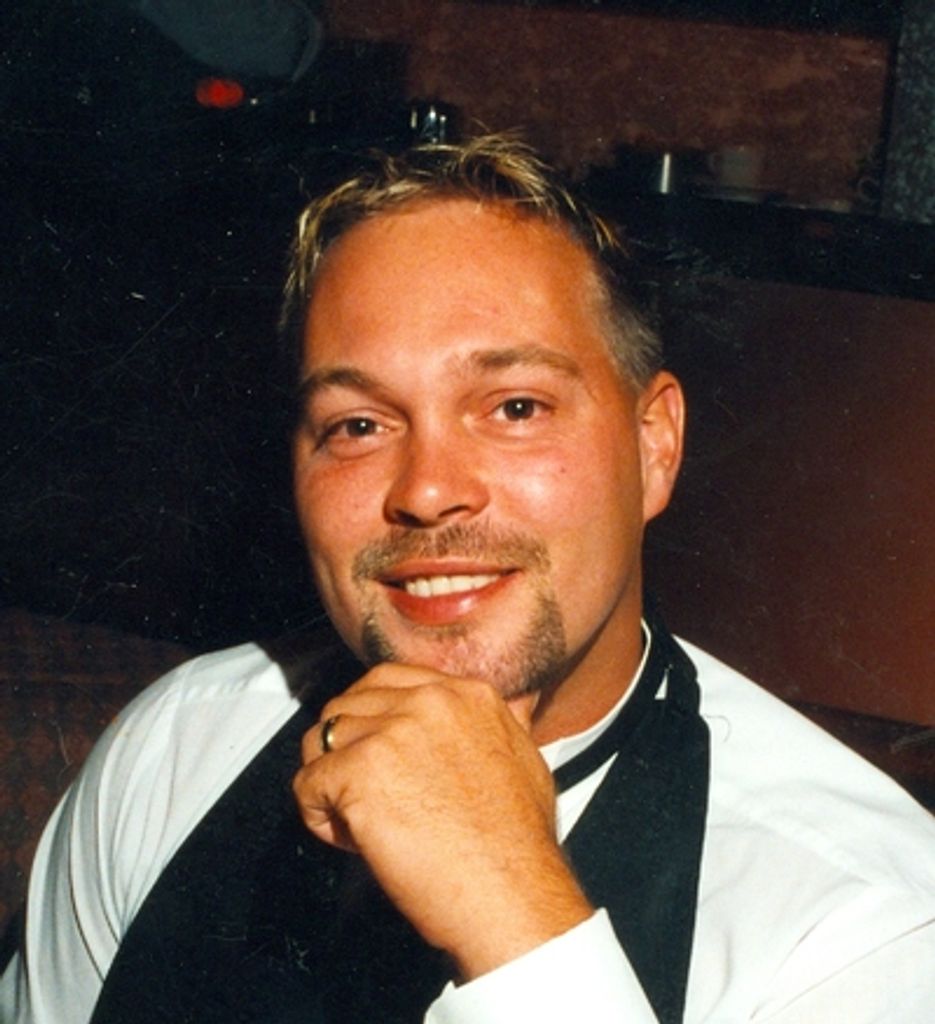 Shane Williams Profile Photo