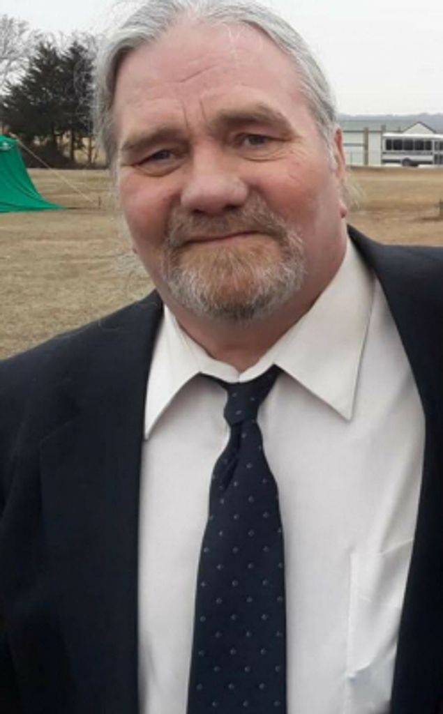 Lester Raymond Reynolds
