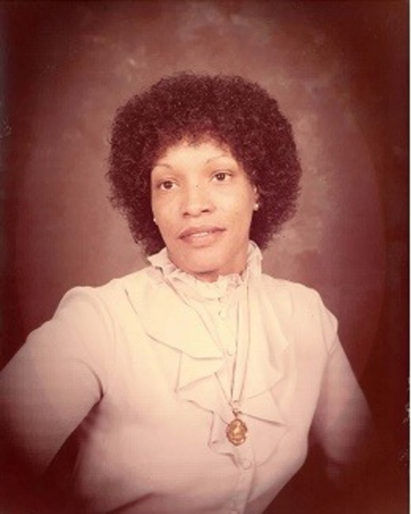 Mrs. Dorothy Lanorma Simmons