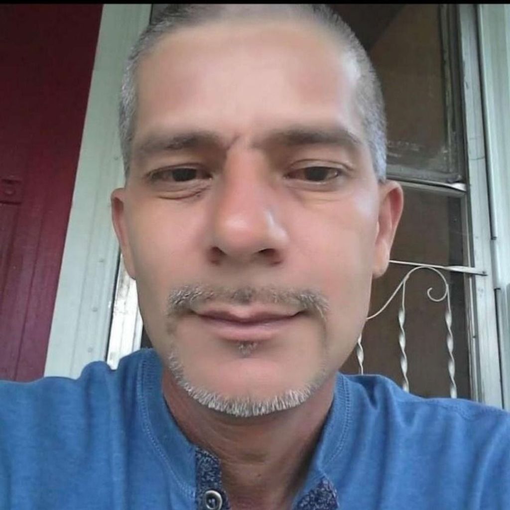 Daniel Gonzalez Profile Photo