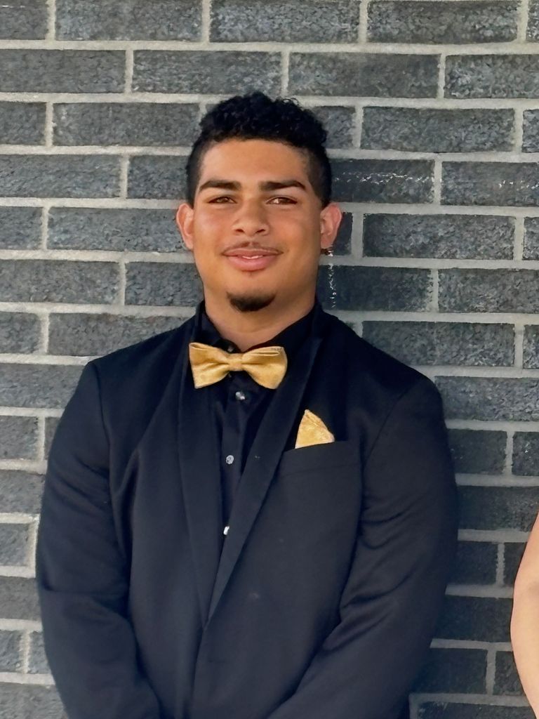 Zion Boris Lopez Profile Photo