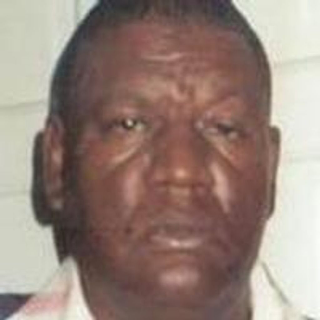 Charlie Cross Profile Photo