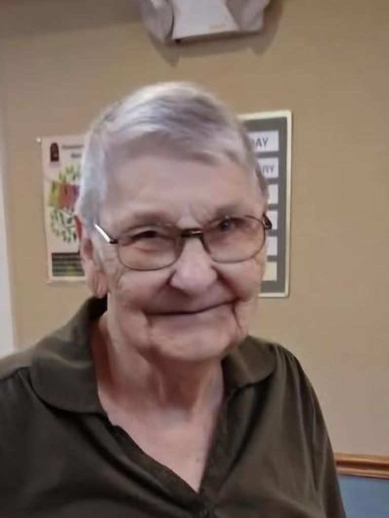 Lawanna "Lou" Young Profile Photo