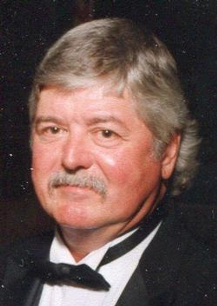 Robert "Bob" William Curry Profile Photo