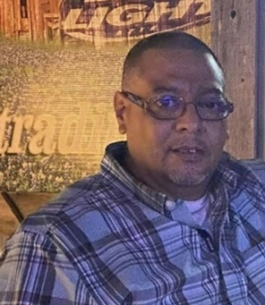 Daniel Arechiga