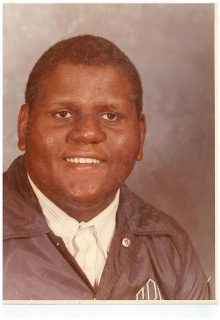 Darrell Lamont Hamilton Profile Photo