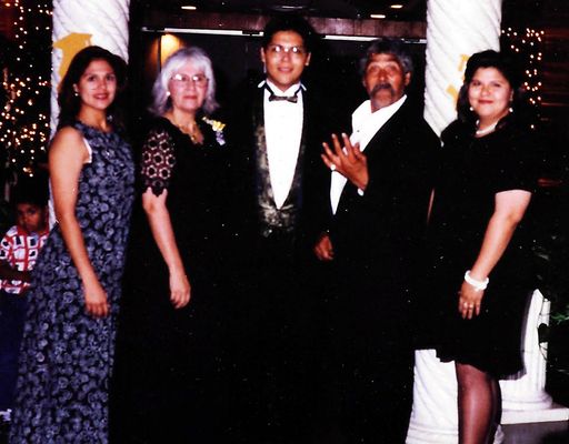 Yolanda C. Gonzalez photo gallery thumbnail 96 of 357