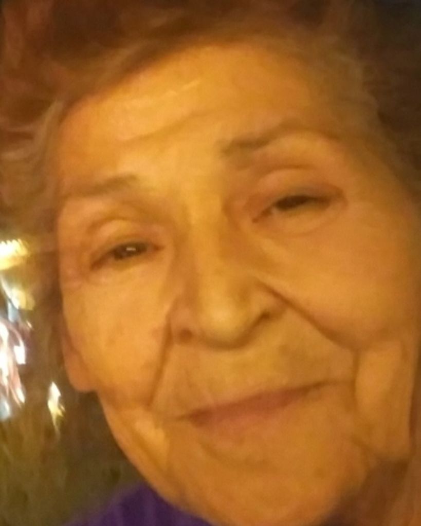 Rebecca Lorenza Medina-Morales