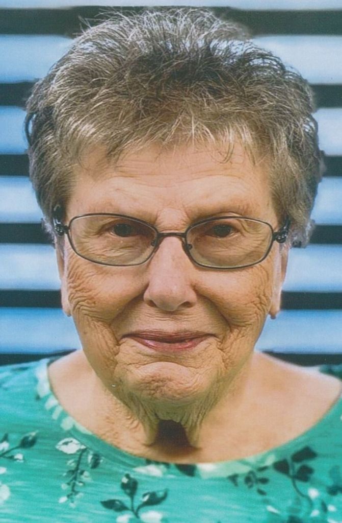 Mary Melcine (Geis)  Deal