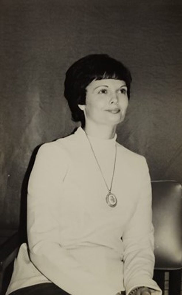 Evelyn Bright