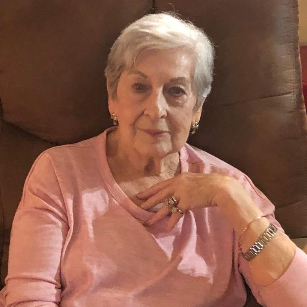 Syretha "Tish” Simpson Profile Photo