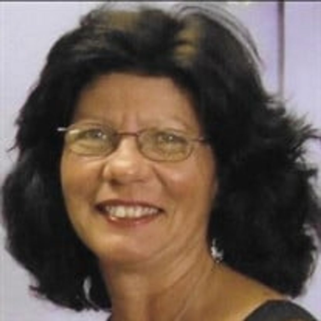 Evelyn Pamela "Pam" Wilder Heffelfinger