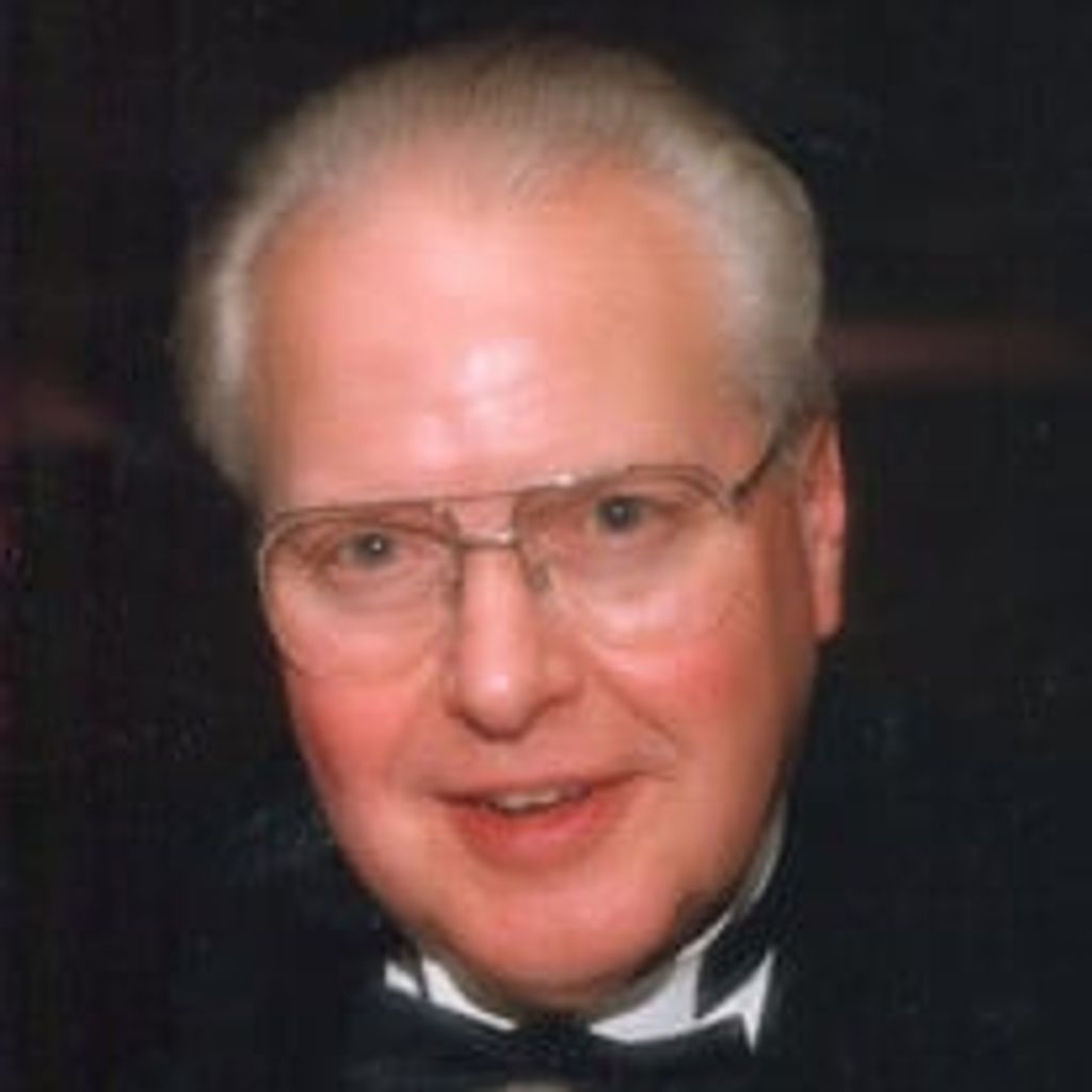 Albert J. Motzel Jr. Md