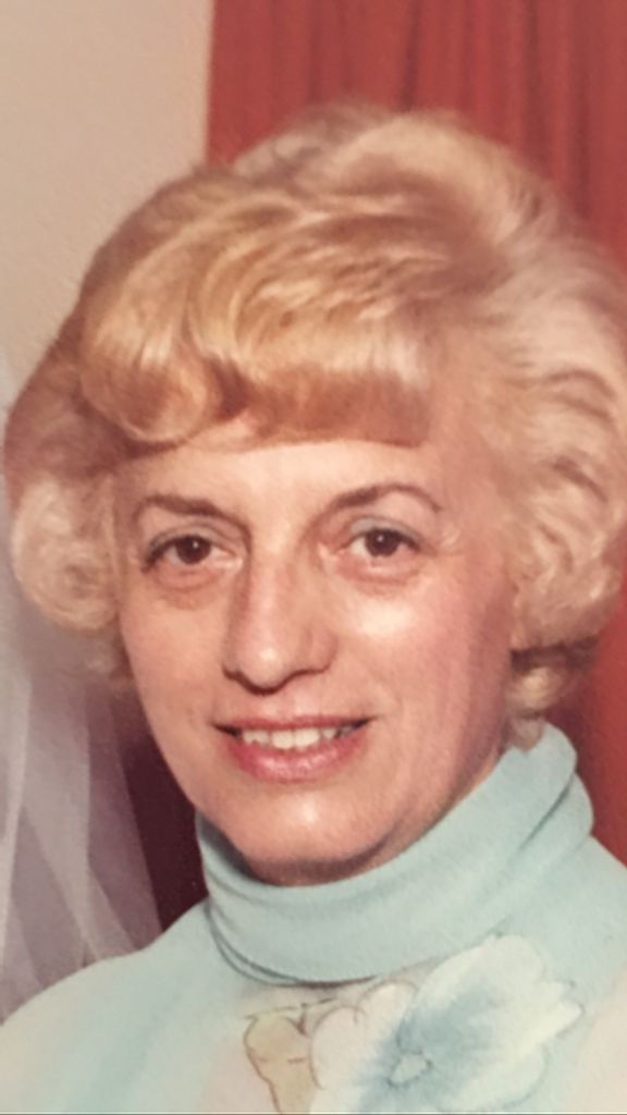 Helen B Fanandakis Profile Photo