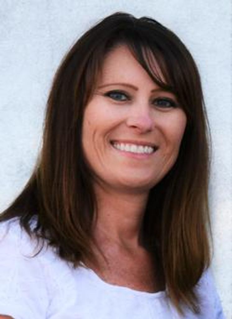 Julie Gannon Profile Photo