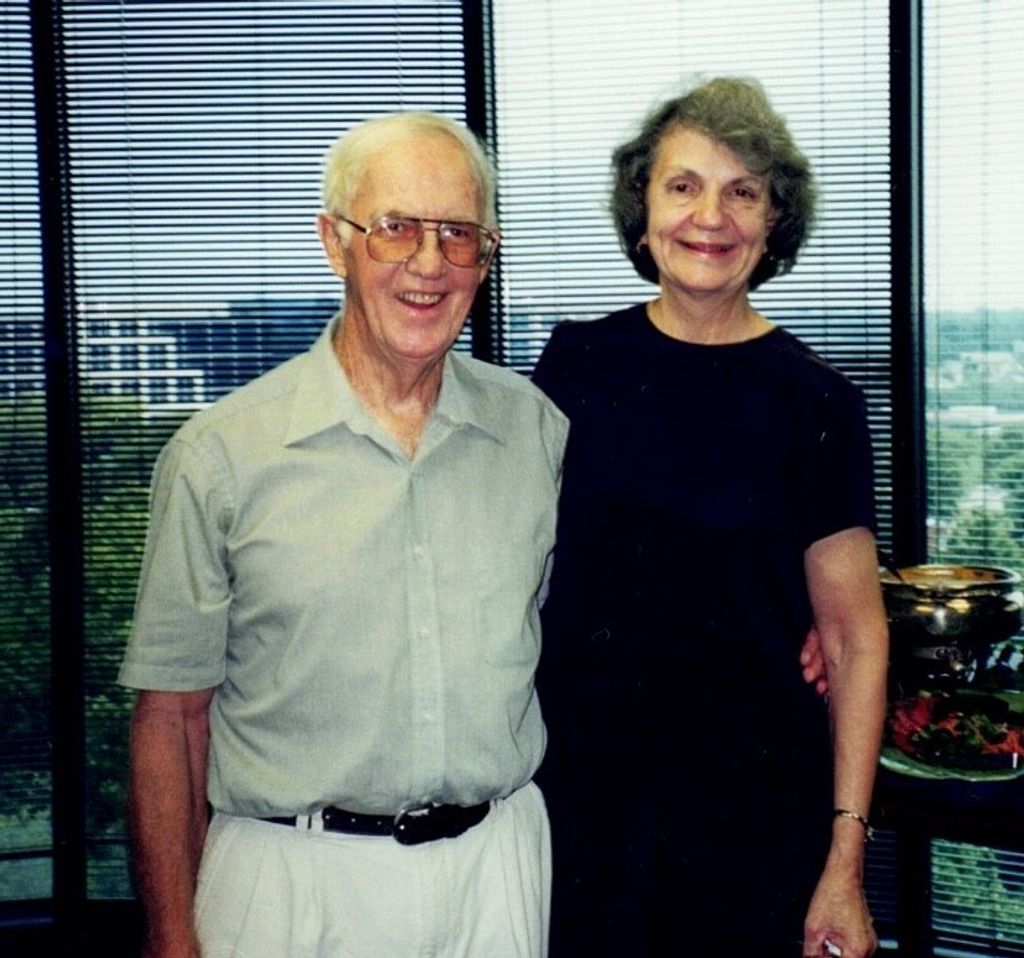 Sandra Lynn (Alspach)  Lucas