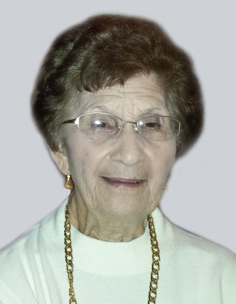 Dominica "Minnie" Salandro