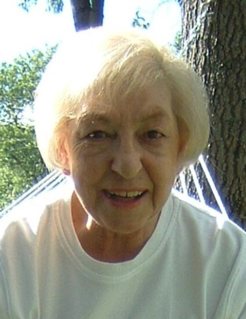 Esther Rose (DeAngelis)  Pandolfini Profile Photo