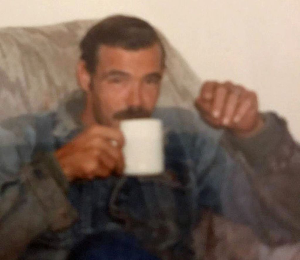 Earl Wayne Snow Profile Photo