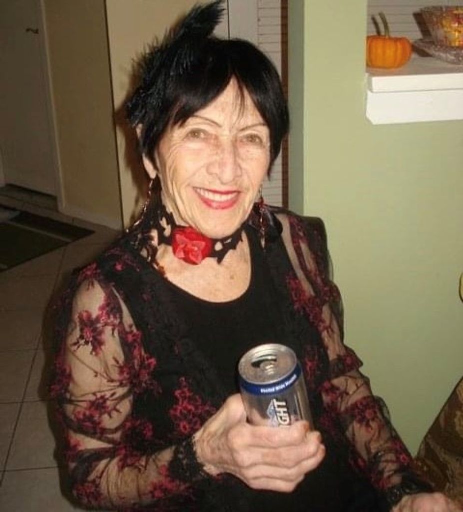 Rosalina Figueroa