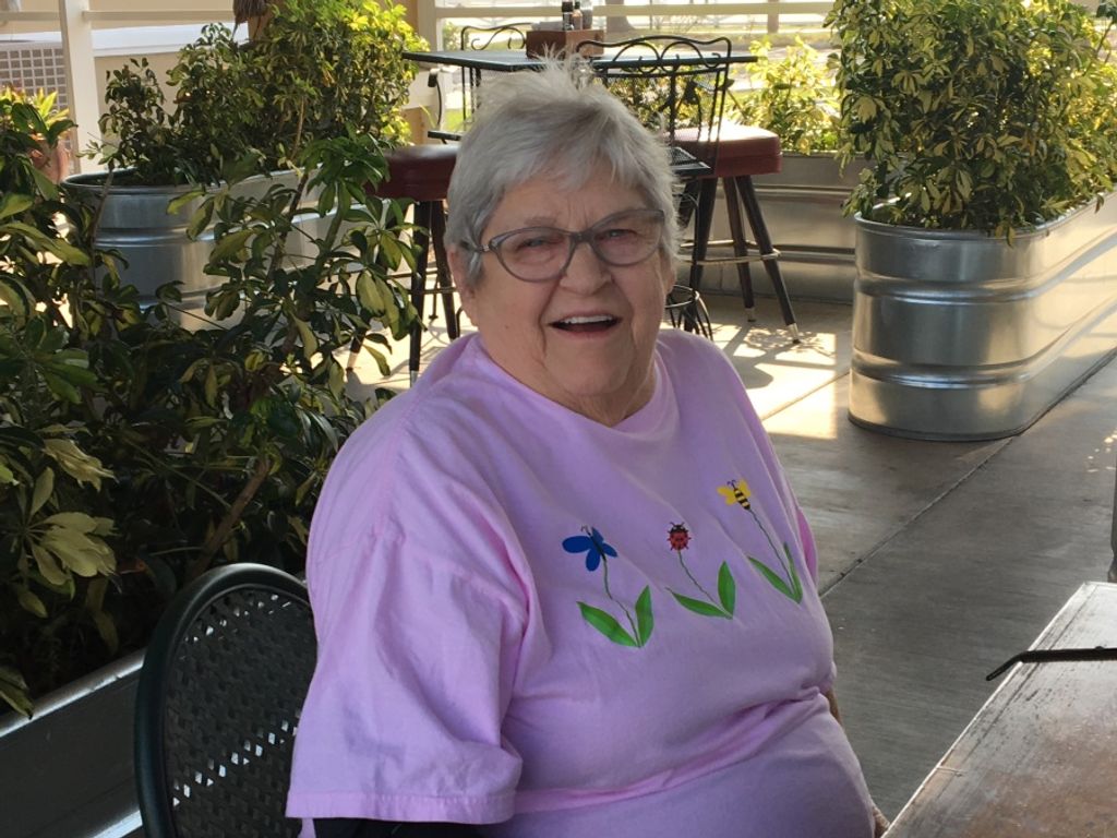 Jean Ennis Profile Photo