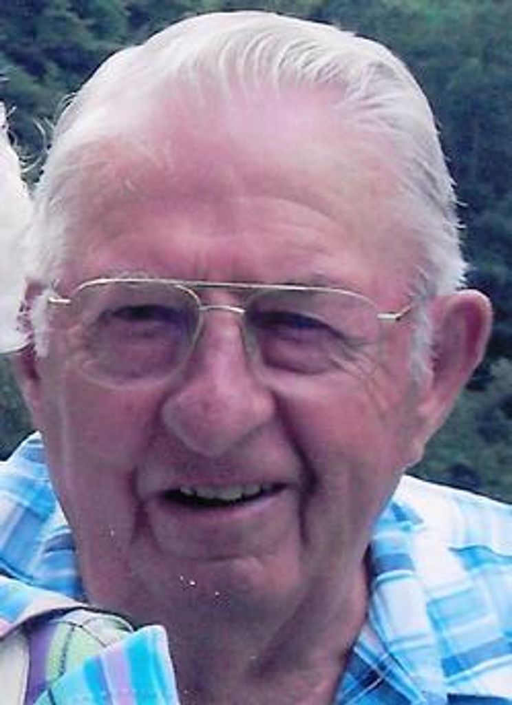 Wayne W. Dersam Profile Photo