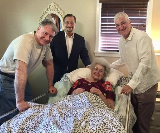 Betty Carroll photo gallery thumbnail 110 of 122