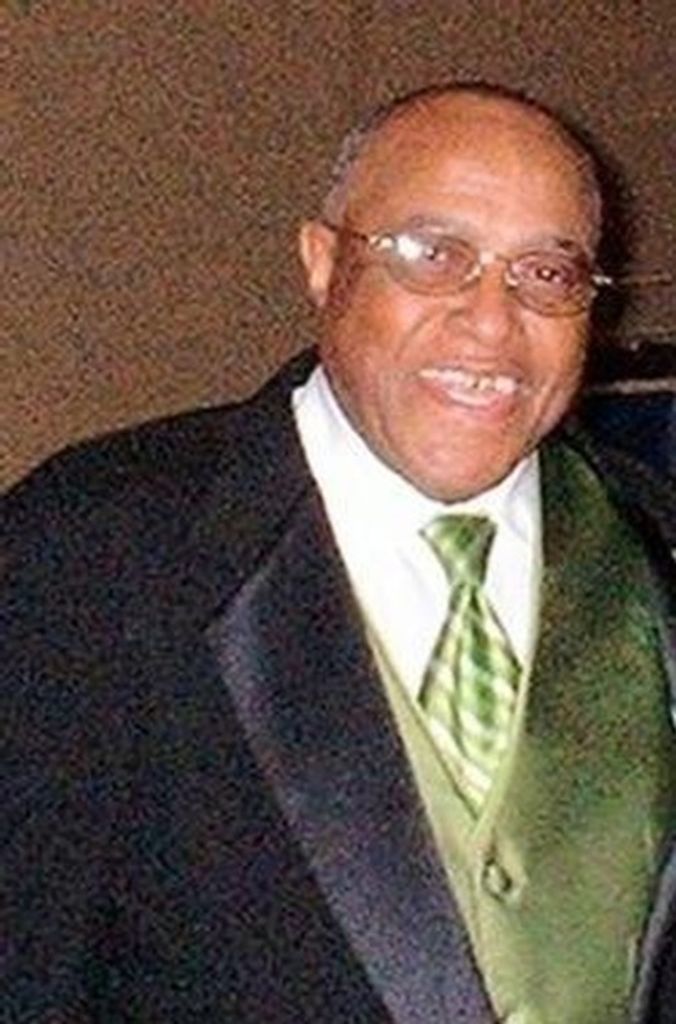 Robert Lee Simmons Profile Photo