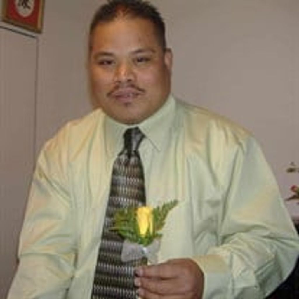 Yoster Panuelo