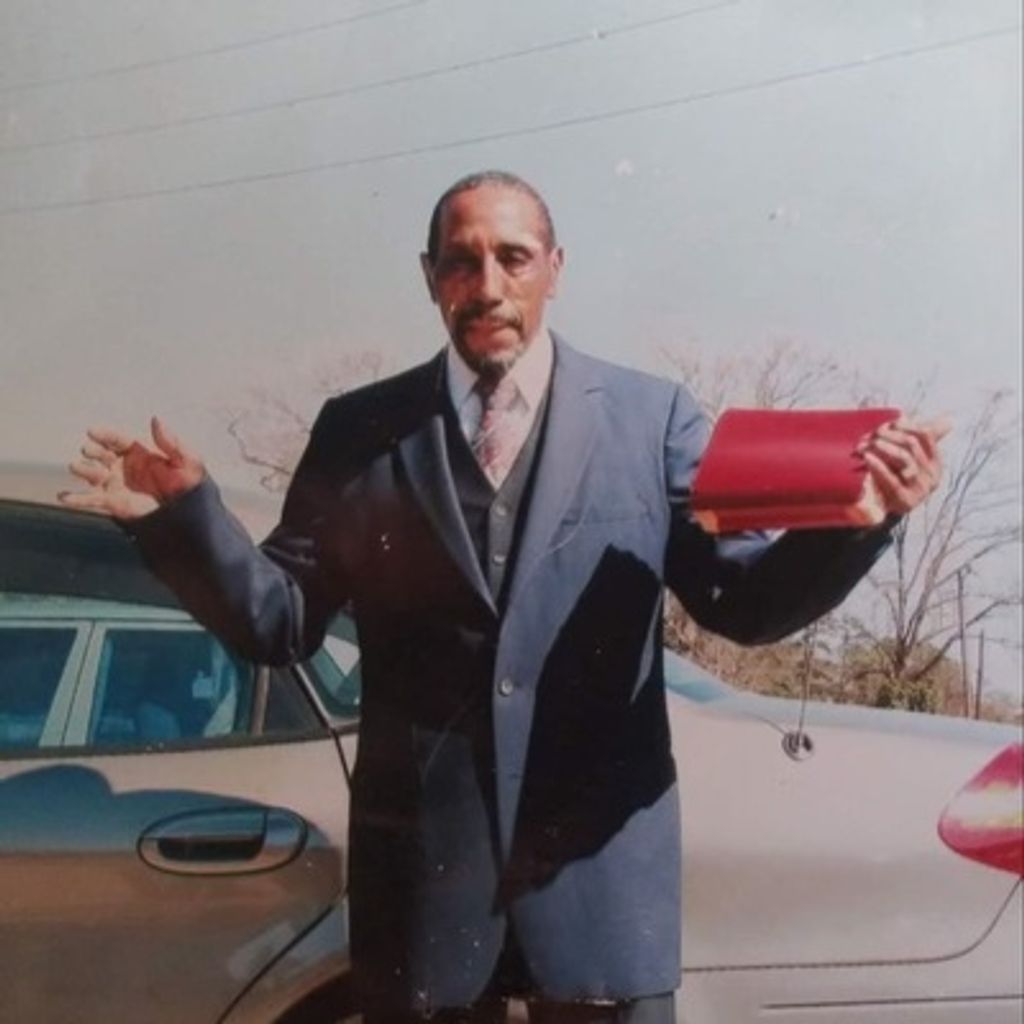 Mr. Johnnie Lee Roberson Profile Photo