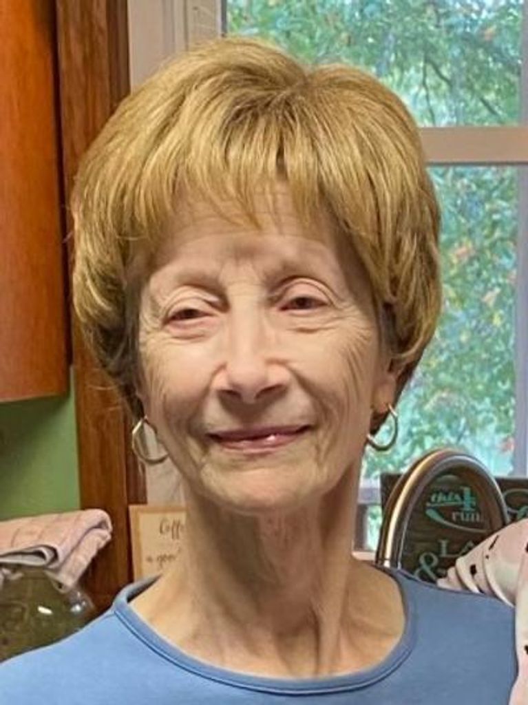 Helen Glass Profile Photo