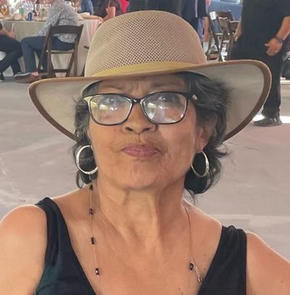 Connie Estrada Profile Photo