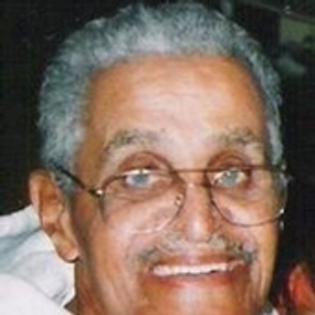 Frederick M Blunt