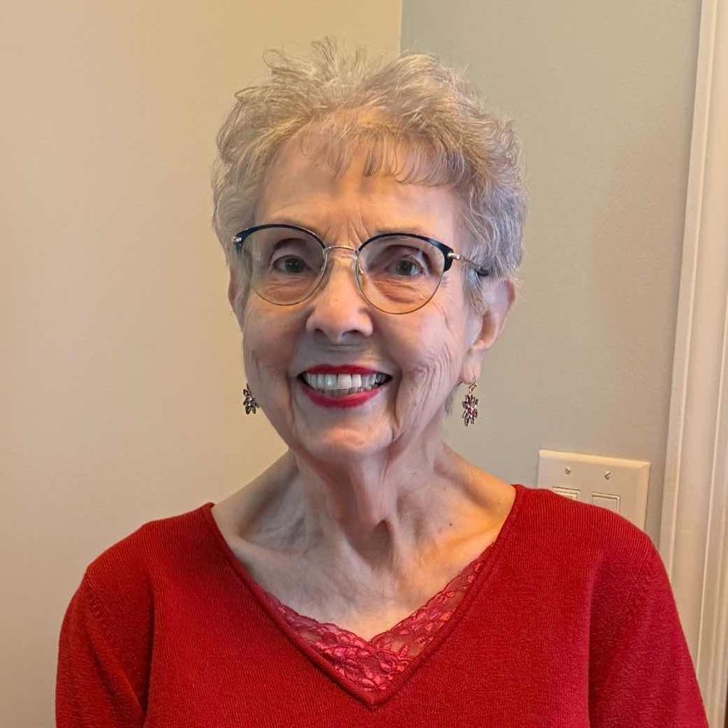 Mae Blackwell Profile Photo