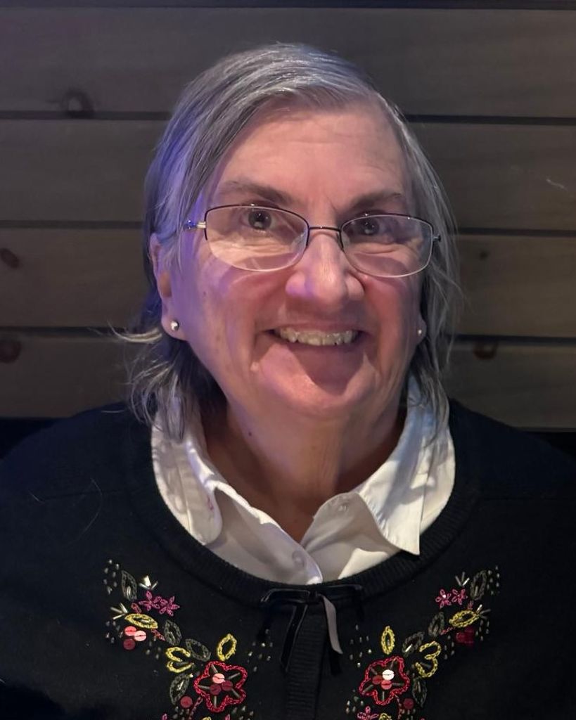 Bonita "Bonnie" Suzanne Cairns Descoteaux