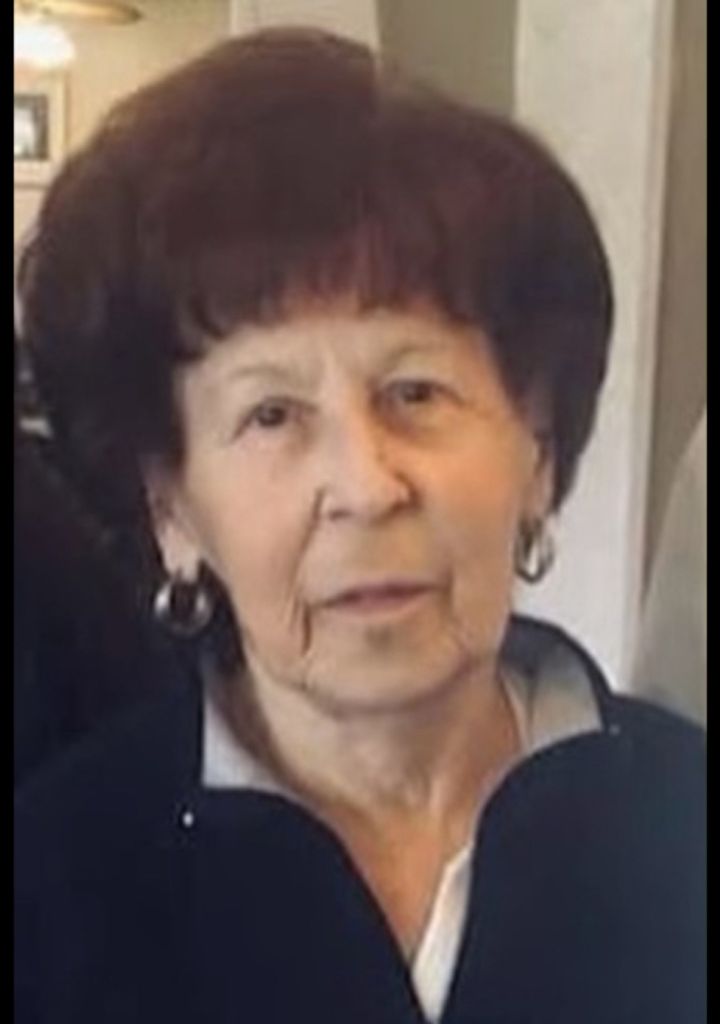 Elizabeth A (Castronovo)  Carrier Profile Photo