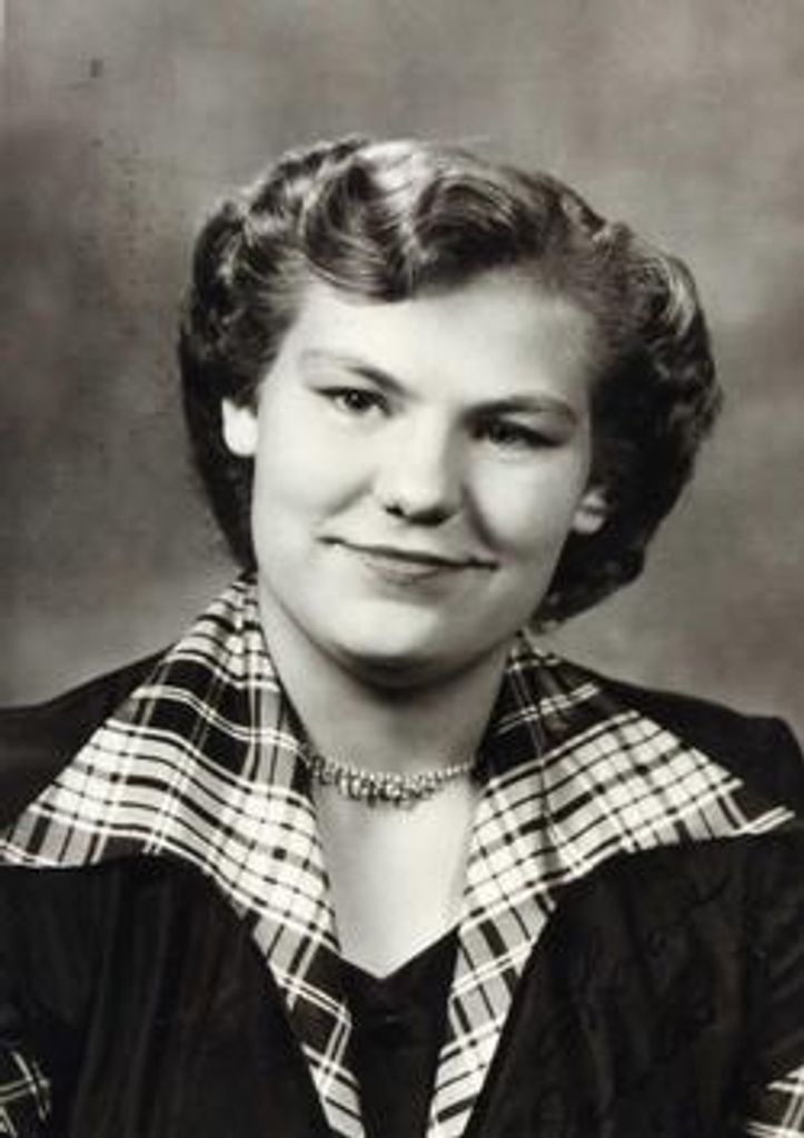 Della Louise Leterle Profile Photo