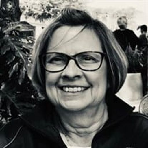 Linda Lundeen Profile Photo