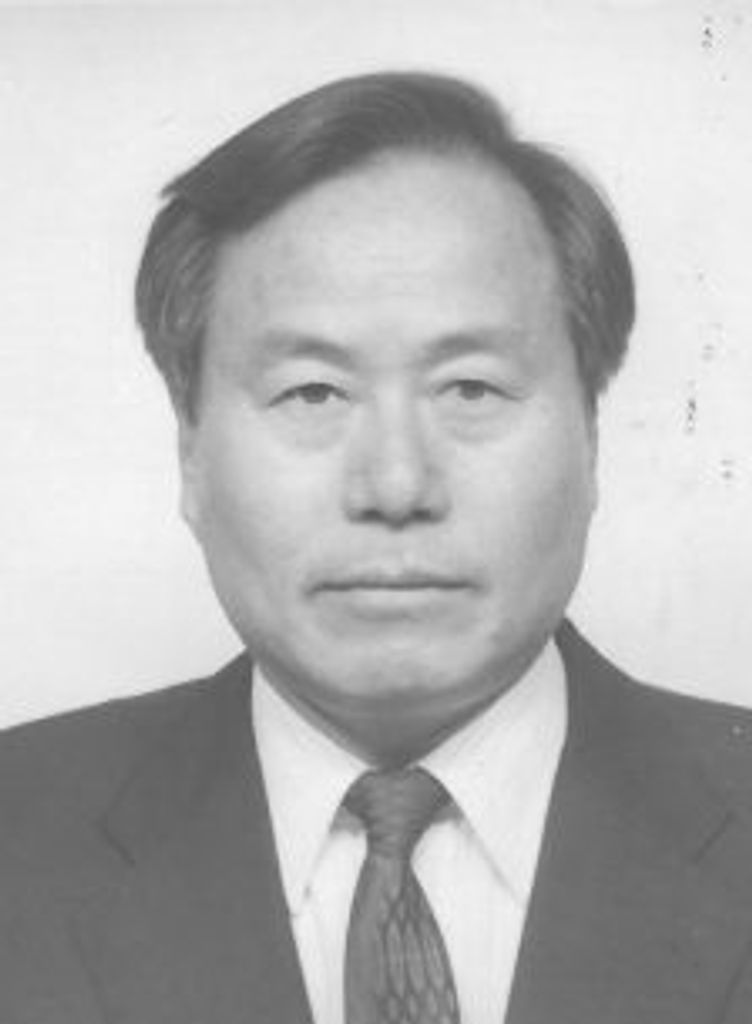 Do Young Lee