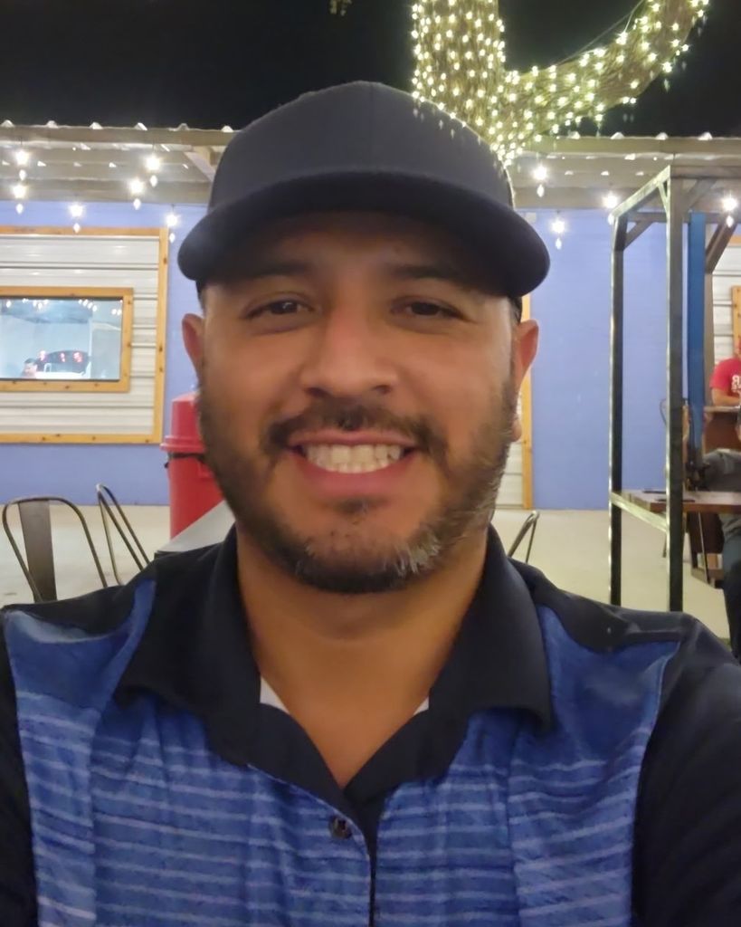 Jose Luis Barrera Jr. Profile Photo