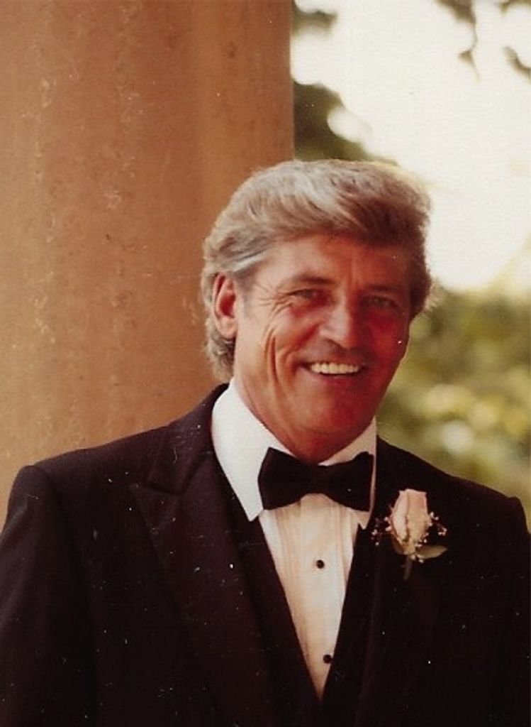 Bob Vohnoutka Profile Photo