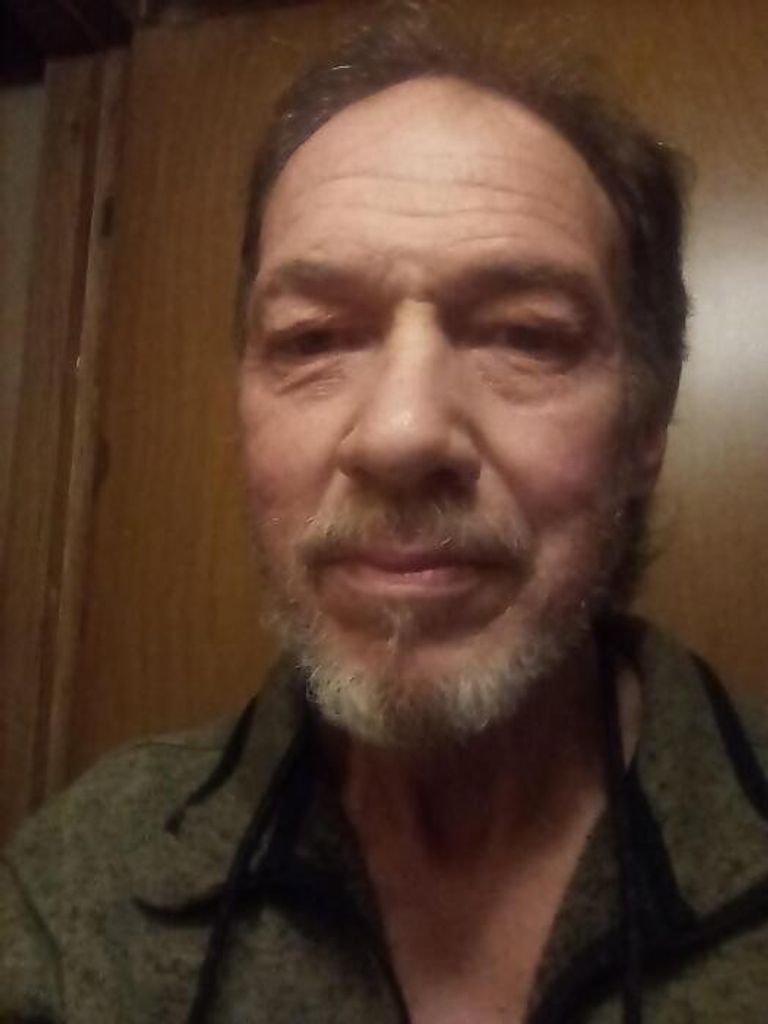 Gary Lee Webb Profile Photo