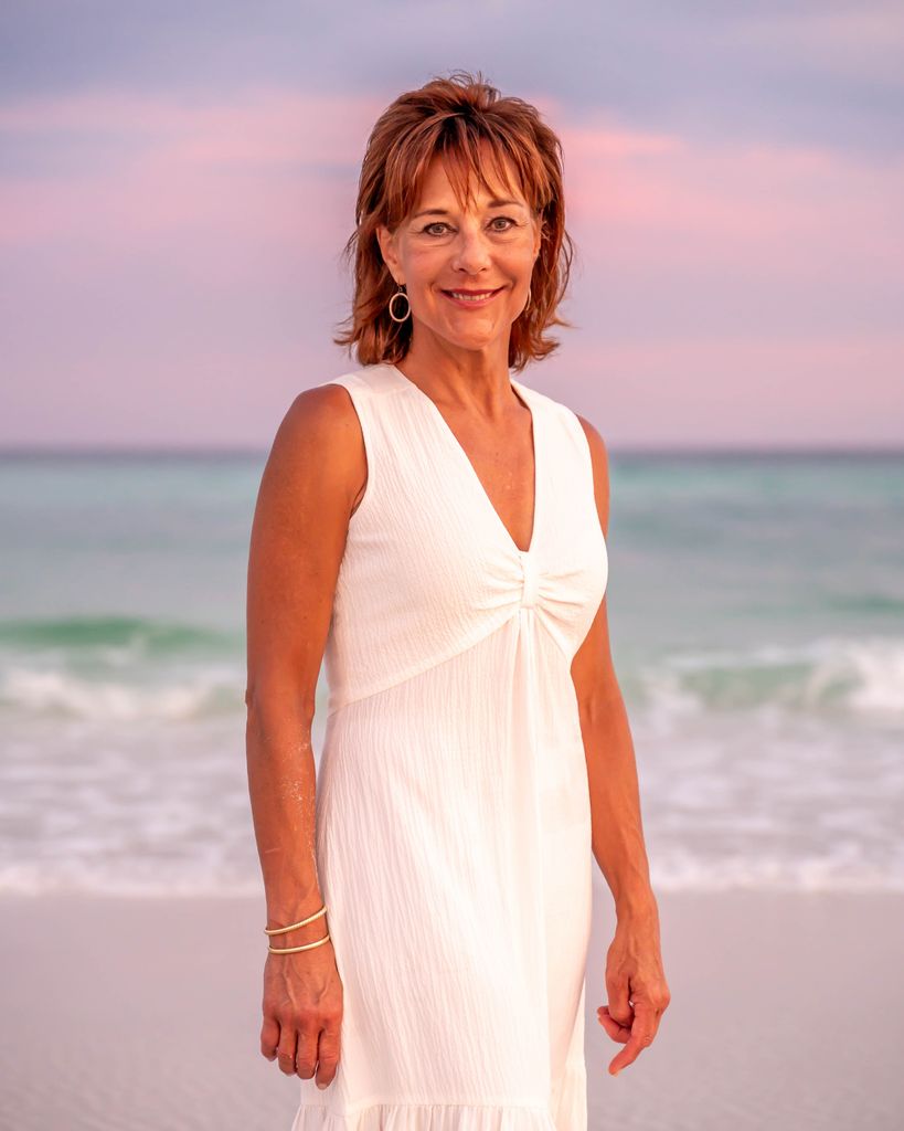 Colleen Lloyd Meek Profile Photo