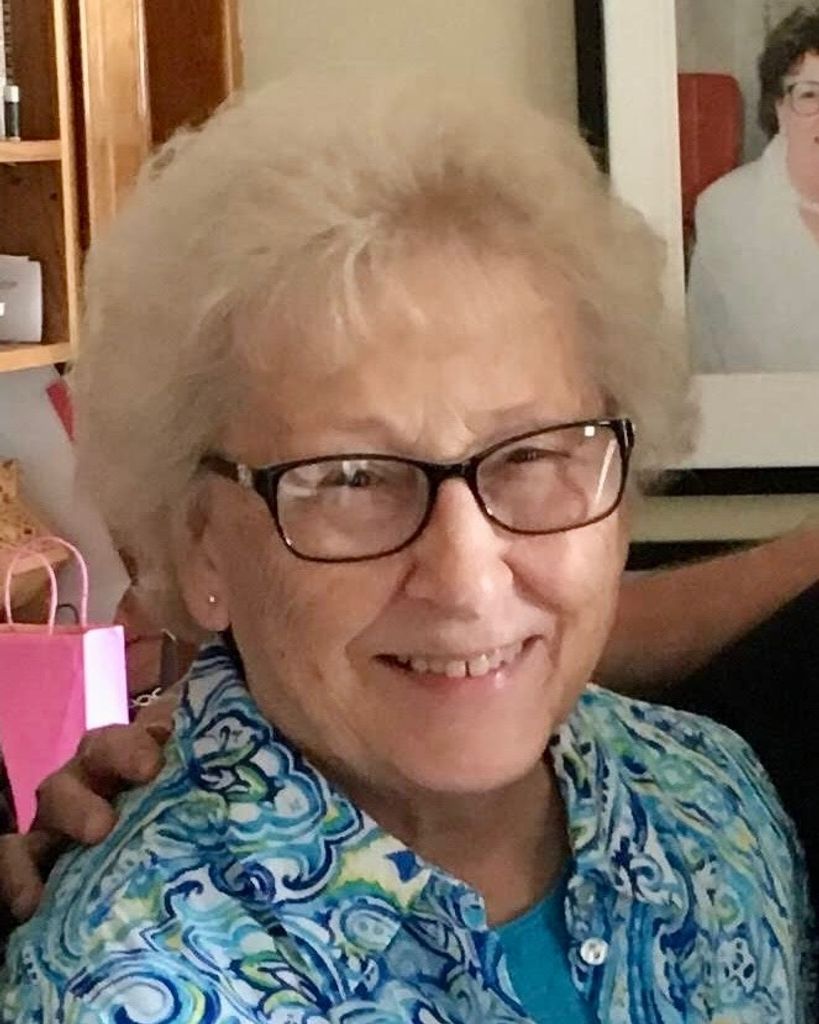 Mary L Schlup Profile Photo