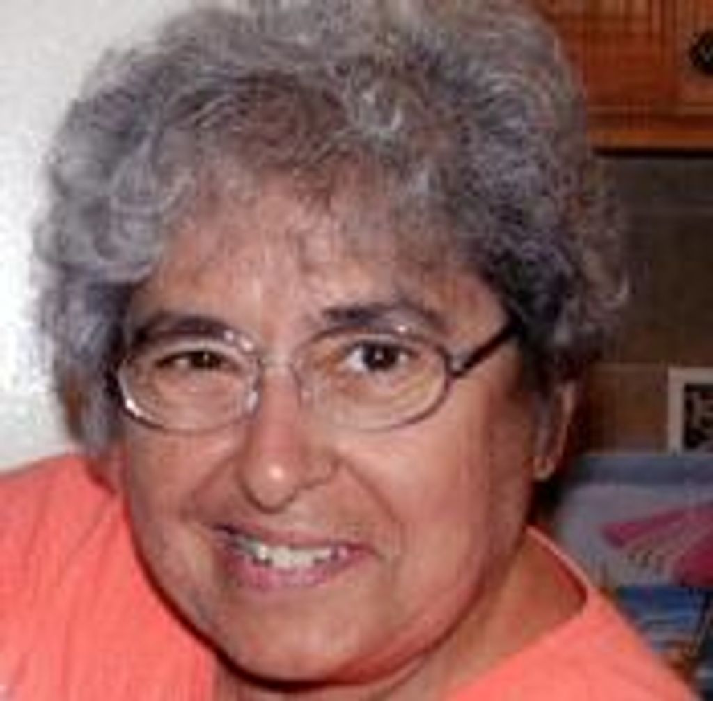 Agnes "Aggie" Viveiros