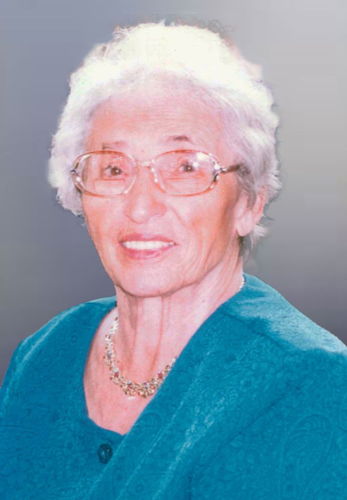 Saveta Buzas Profile Photo