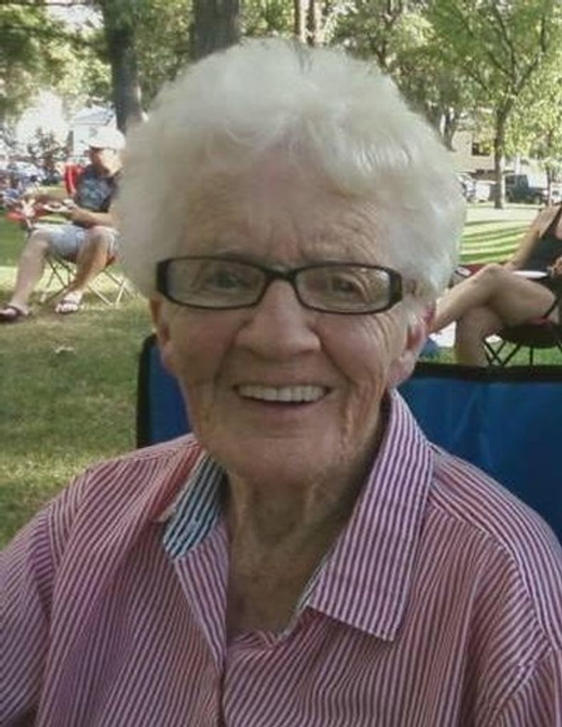 Alice "Apple" Faye Brown
