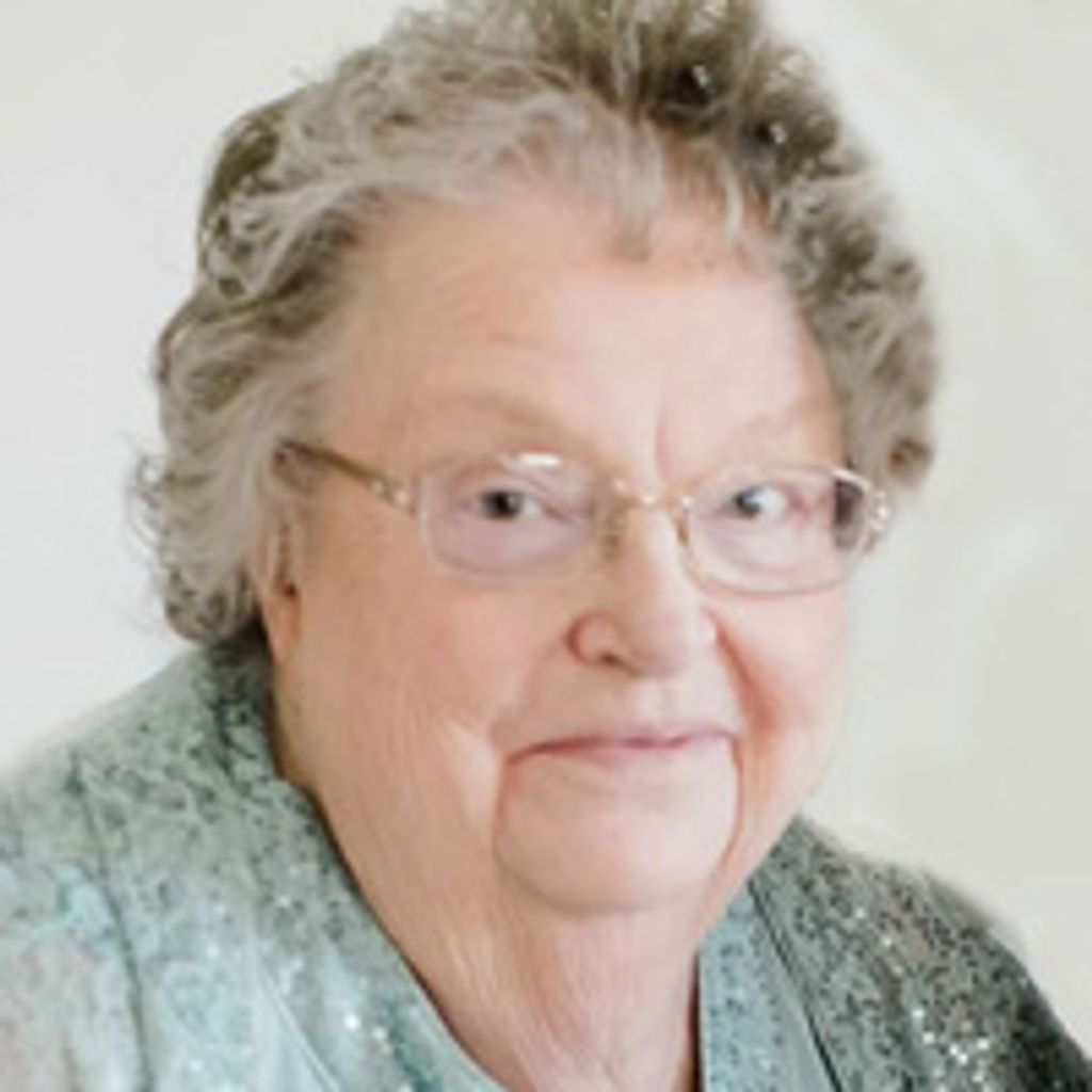 Evelyn L. Hecht Profile Photo