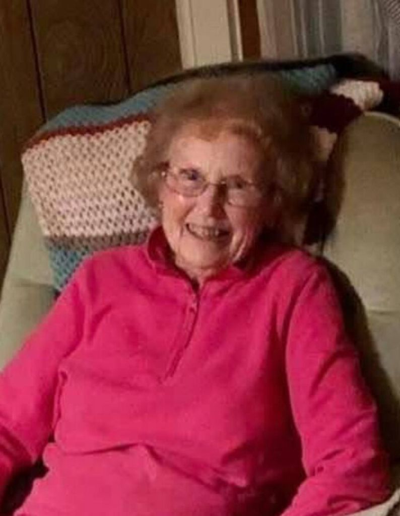 Beatrice Lewis Putnam Profile Photo