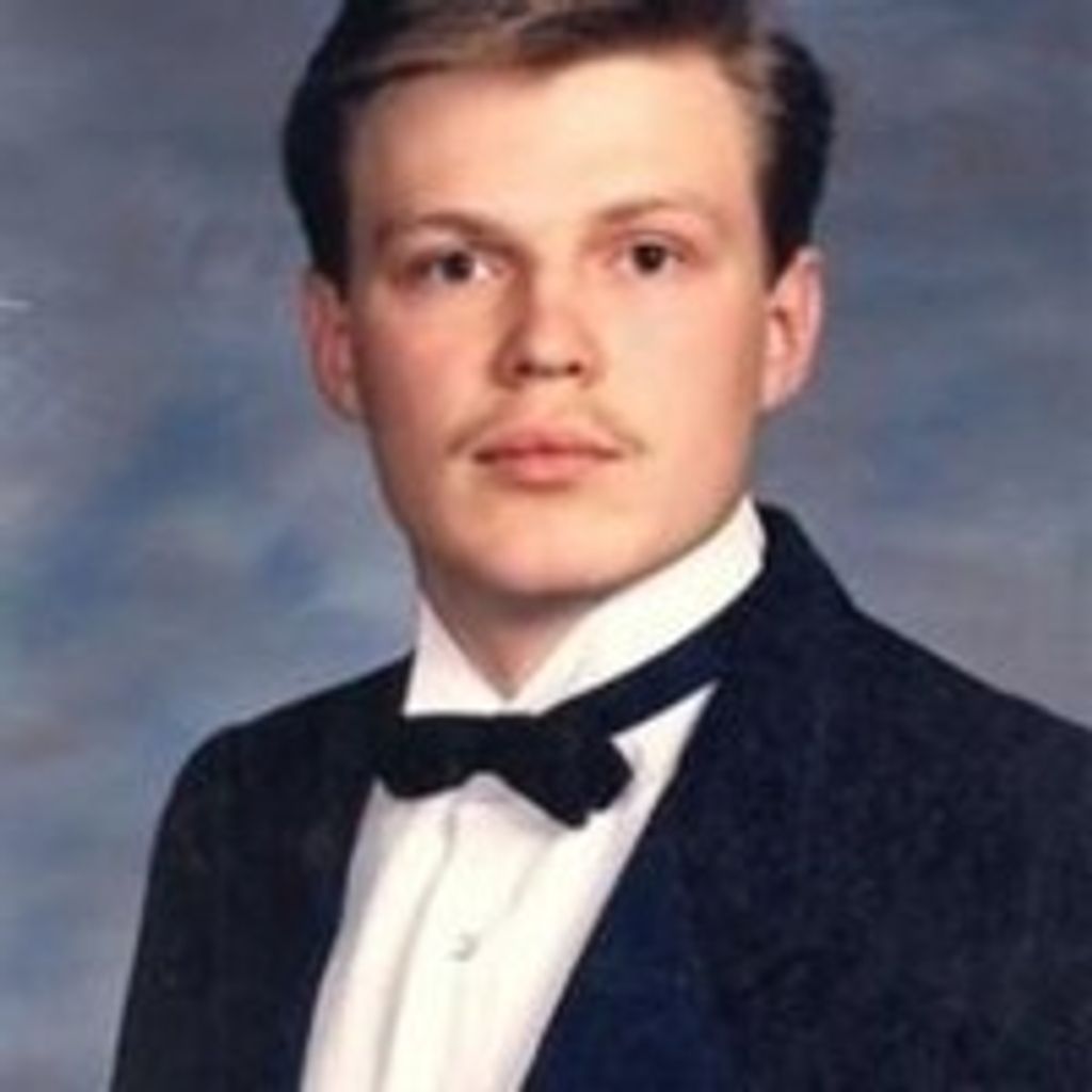 Timothy P Risenhoover